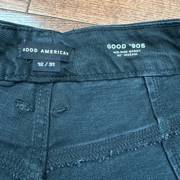 NWT Good American 90s Relaxed Mid Rise Jean - Picture 8 of 10